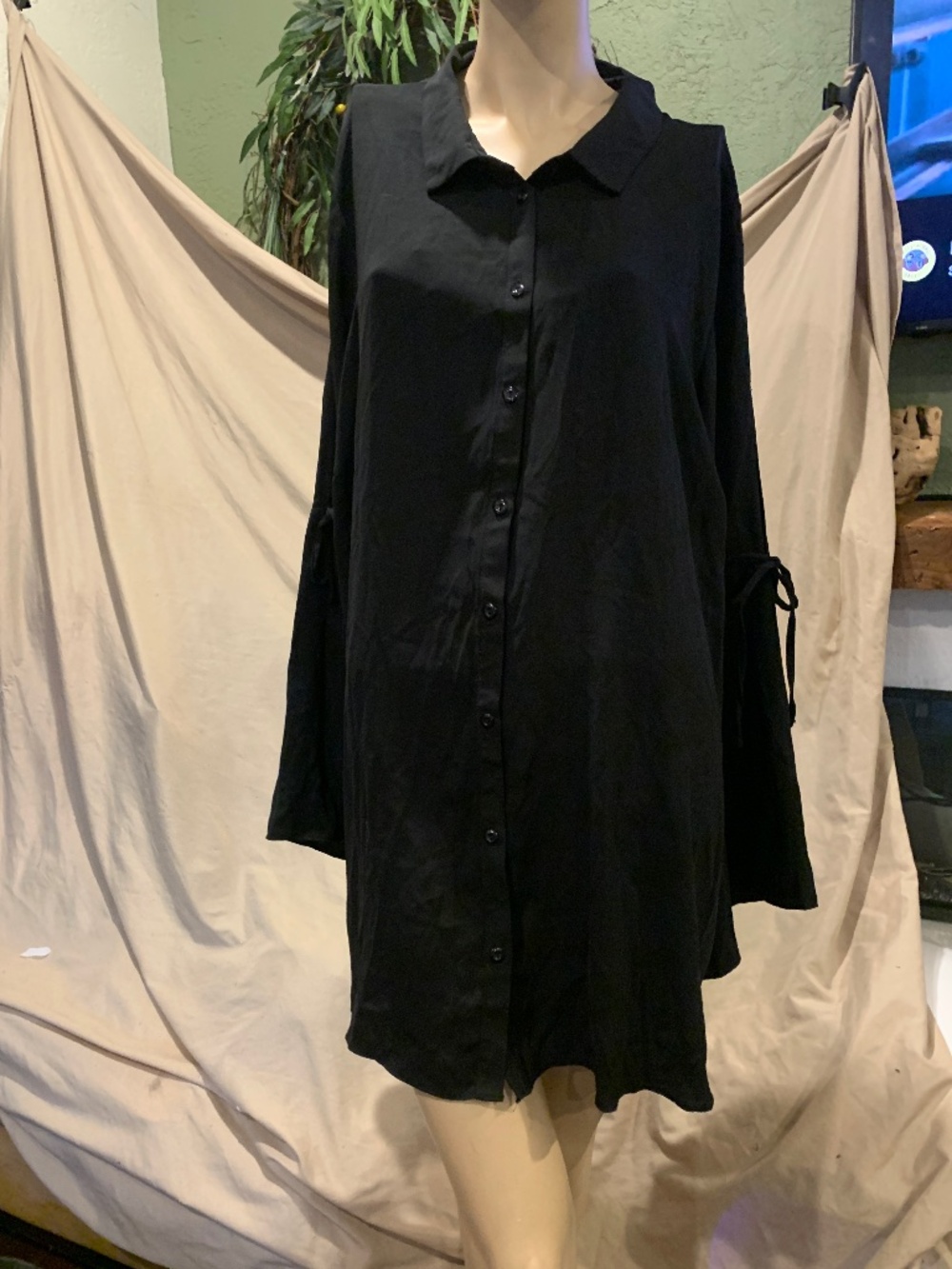 Evan’s bell sleeve shirt